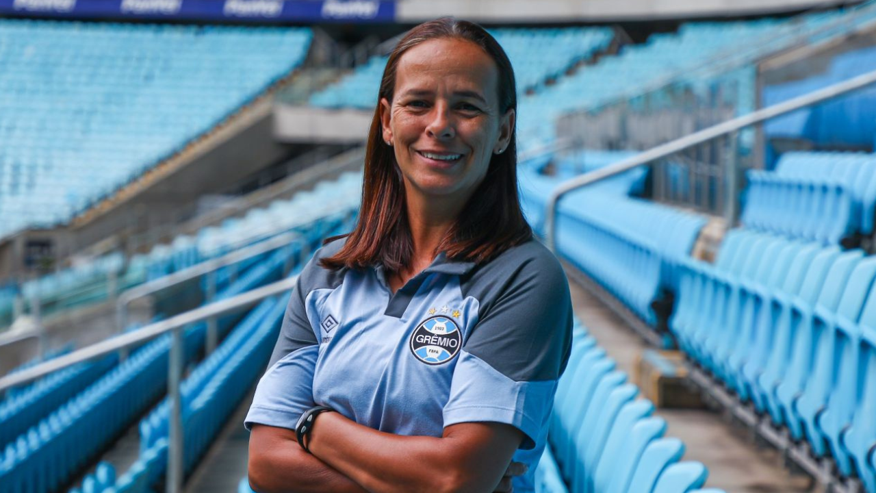 Grêmio anuncia a contratação de auxiliar técnica para a equipe feminina